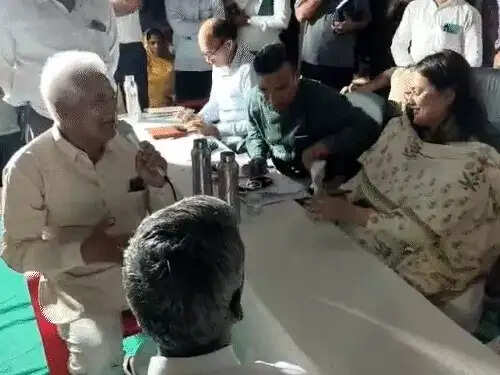 Tonk Collector IAS Tina Dabi Night Choupal Kerod Village Public Grievances