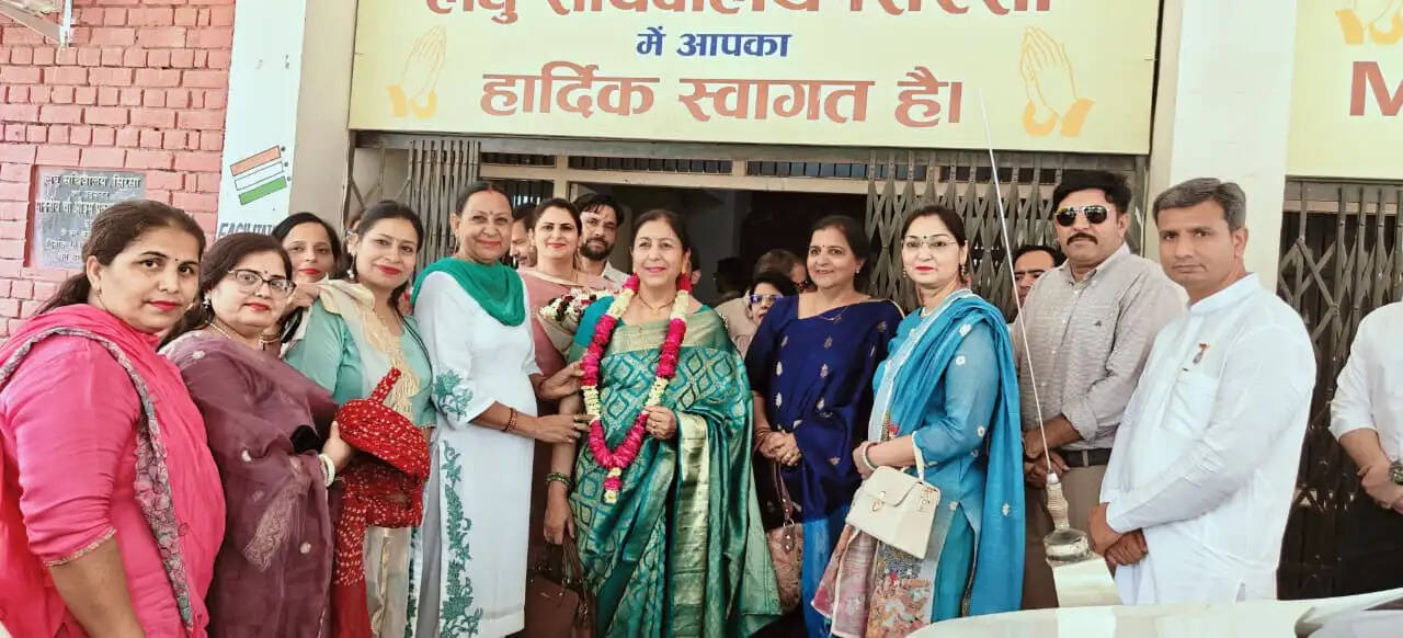 DEO Sunita Sai Retirement Ceremony Sirsa