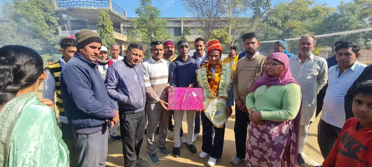 poonam parik jamal 1